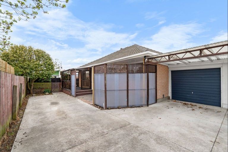 Photo of property in 2/17 Philomel Street, North New Brighton, Christchurch, 8083