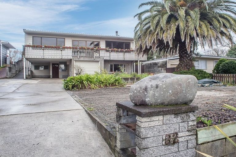 Photo of property in 82 Martin Road, Paraparaumu Beach, Paraparaumu, 5032