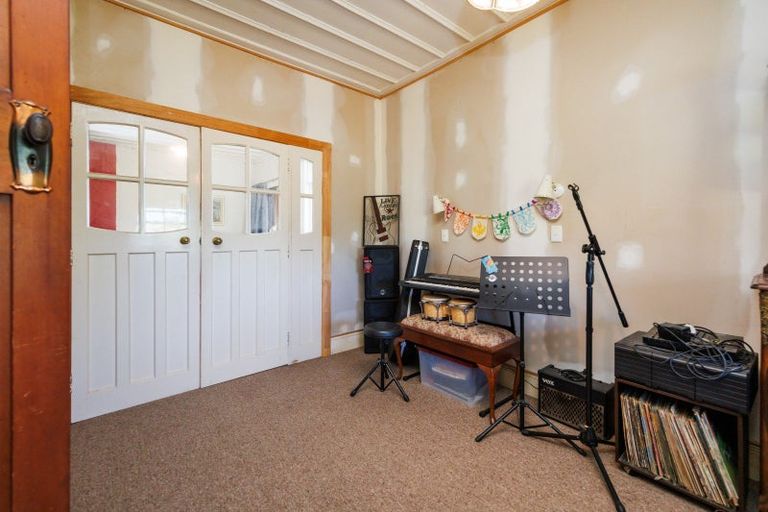 Photo of property in 61 Pohangina Road, Ashhurst, Palmerston North, 4470
