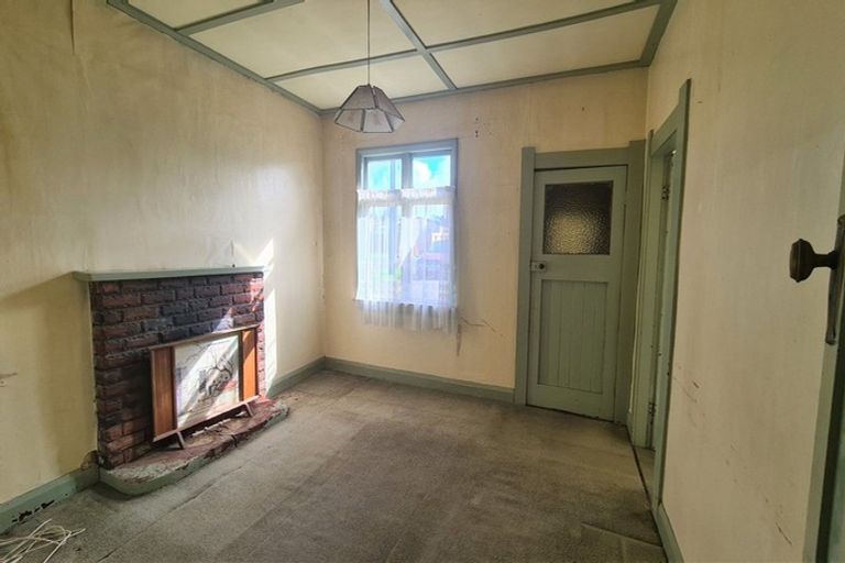 Photo of property in 10 King Street, Opunake, 4616