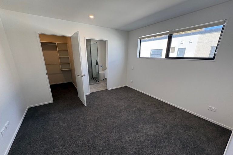 Photo of property in 2/146 Blenheim Road, Riccarton, Christchurch, 8041