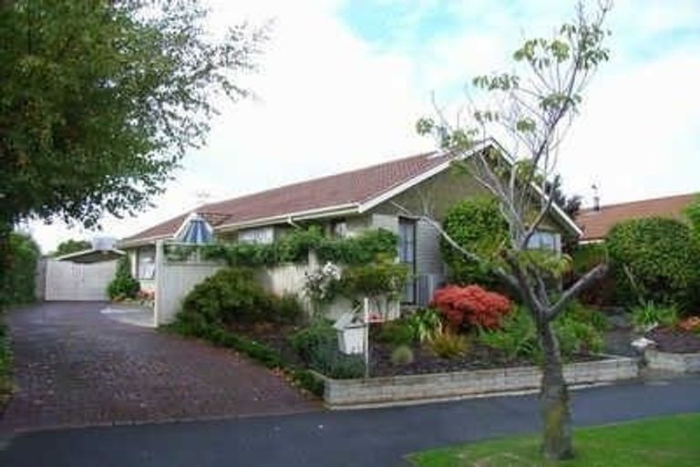 Photo of property in 42 Kimberley Street, Casebrook, Christchurch, 8051