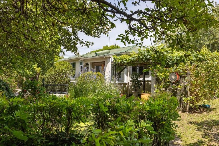 Photo of property in 60 Makoura Road, Masterton, 5810