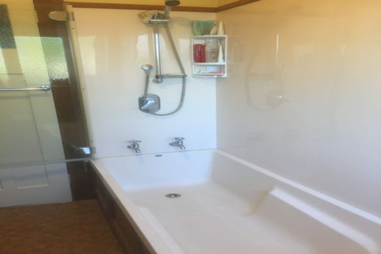 Photo of property in 6 Borthwick Street, Kenmure, Dunedin, 9011