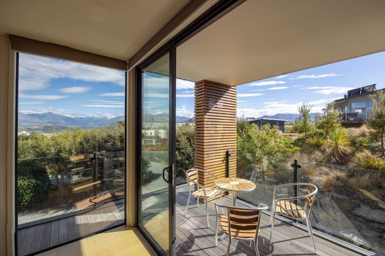 Photo of property in 5a Matrica Court, Wanaka, 9305