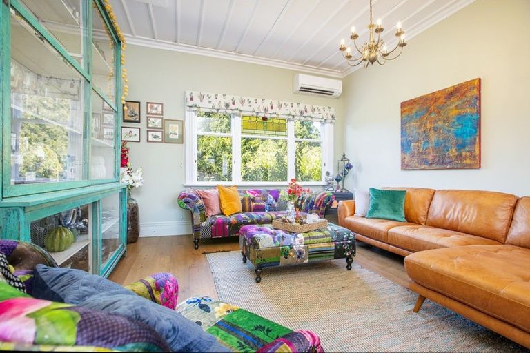 Photo of property in 9 Moroa Road, Tauwharenikau, Featherston, 5771