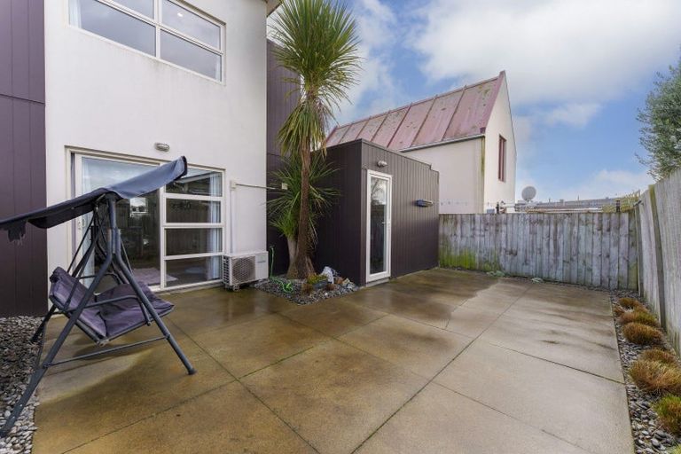 Photo of property in 96b Grafton Street, Waltham, Christchurch, 8011