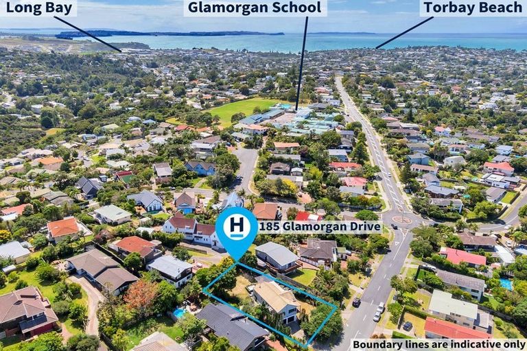 Photo of property in 185 Glamorgan Drive, Torbay, Auckland, 0630