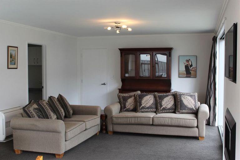 Photo of property in 16c Hartstonge Avenue, Mosgiel, 9024