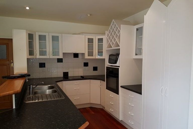 Photo of property in 54a Ferry Street, Seatoun, Wellington, 6022