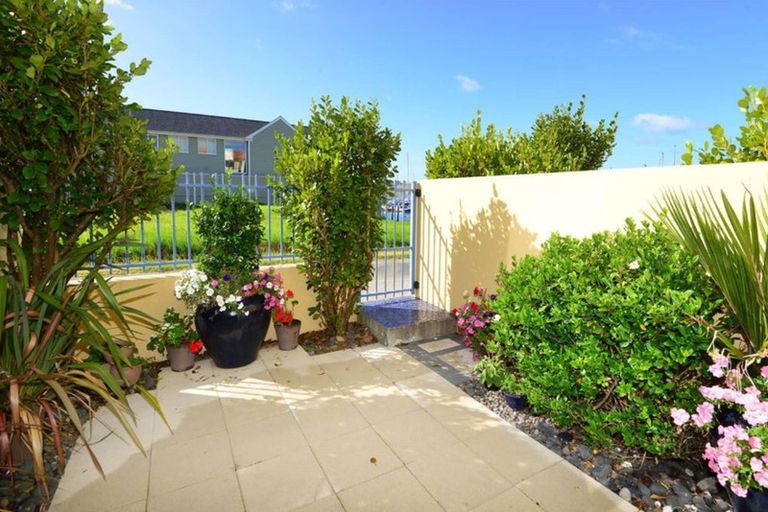 Photo of property in 21/595 Laurie Southwick Parade, Gulf Harbour, Whangaparaoa, 0930