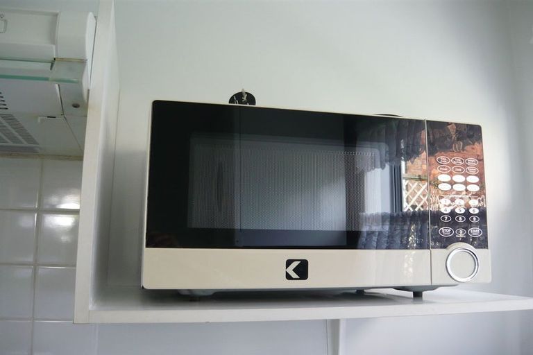 Photo of property in 50 Golf Road, New Lynn, Auckland, 0600