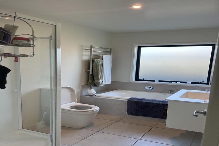 Photo of property in 10 Echelon Drive, Wigram, Christchurch, 8042