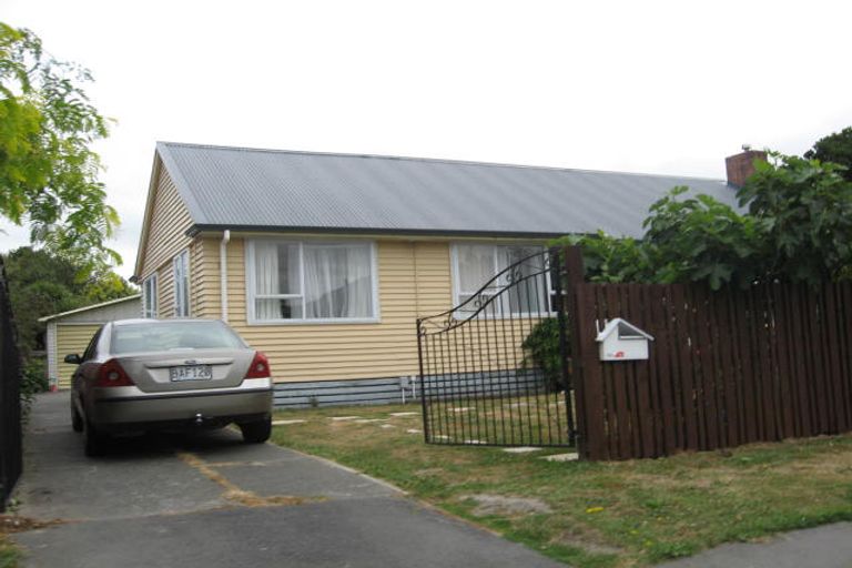Photo of property in 3 Roche Avenue, Upper Riccarton, Christchurch, 8041