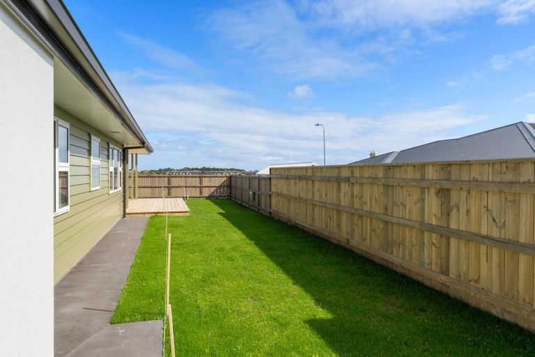Photo of property in 30 Huia Street, Waikanae, 5036