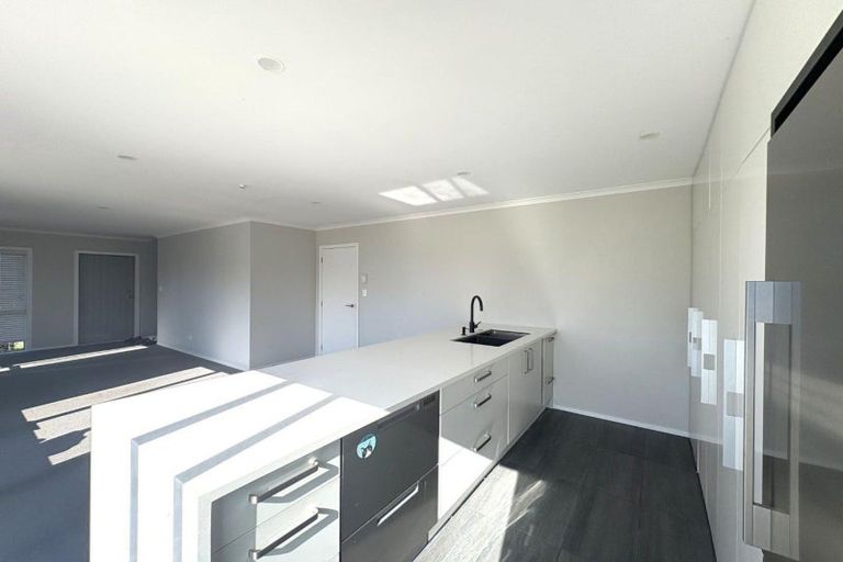 Photo of property in 2/25 Hapori Avenue, Baverstock, Hamilton, 3289