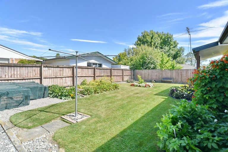 Photo of property in 25 Newnham Street, Rangiora, 7400