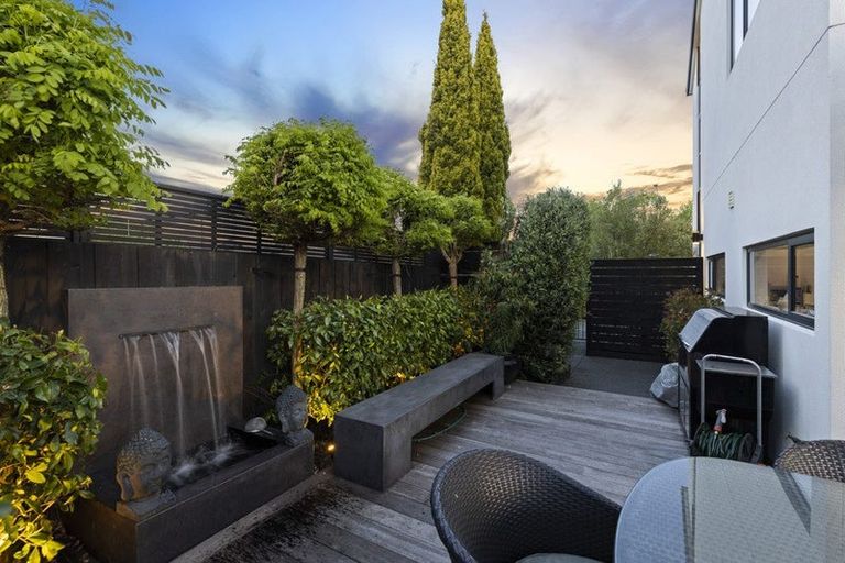 Photo of property in 129 Saint Albans Street, St Albans, Christchurch, 8014