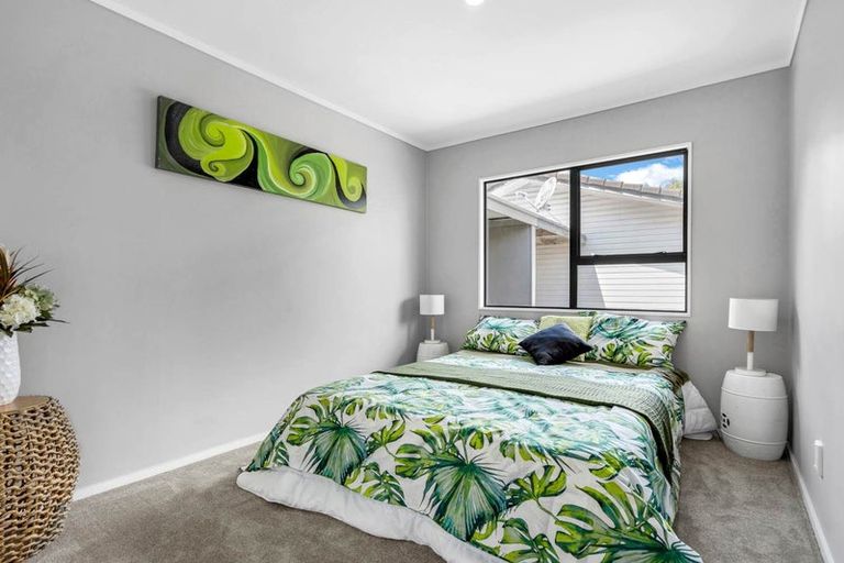 Photo of property in 3/16 Pine Street, New Lynn, Auckland, 0600