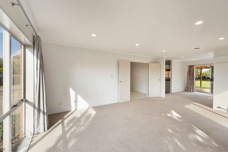 Photo of property in 23 Watkins Road, Cambridge, 3434