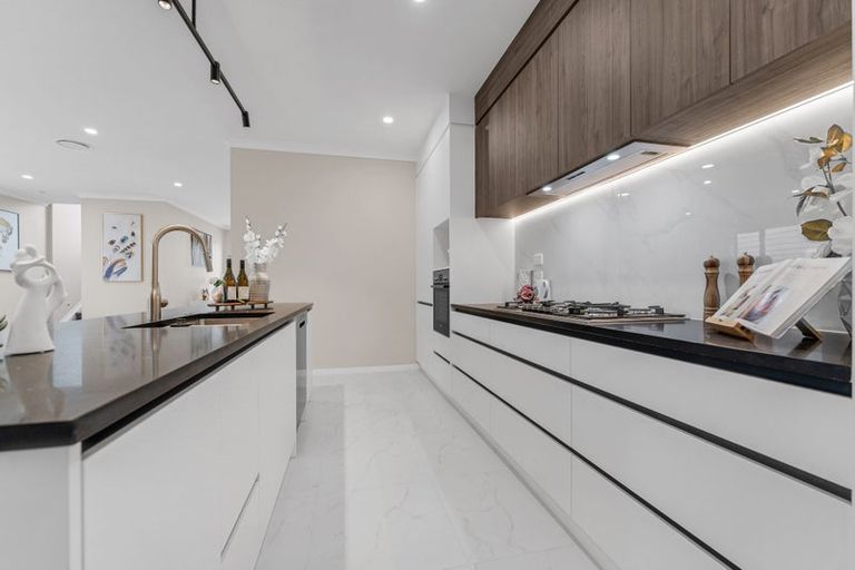 Photo of property in 2e Hughs Way, Flat Bush, Auckland, 2019