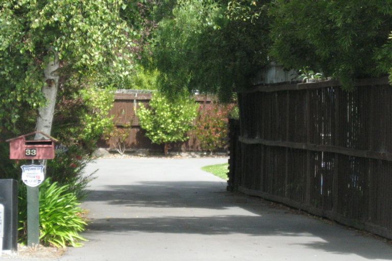 Photo of property in 33 Cradock Street, South New Brighton, Christchurch, 8062