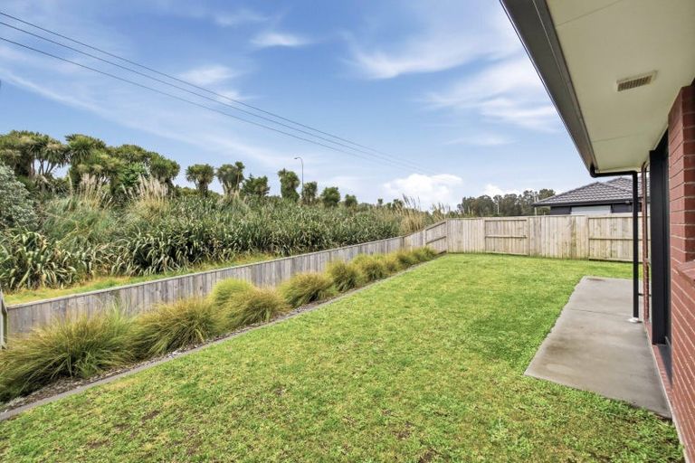 Photo of property in 93 Hills View Drive, Papamoa, 3118