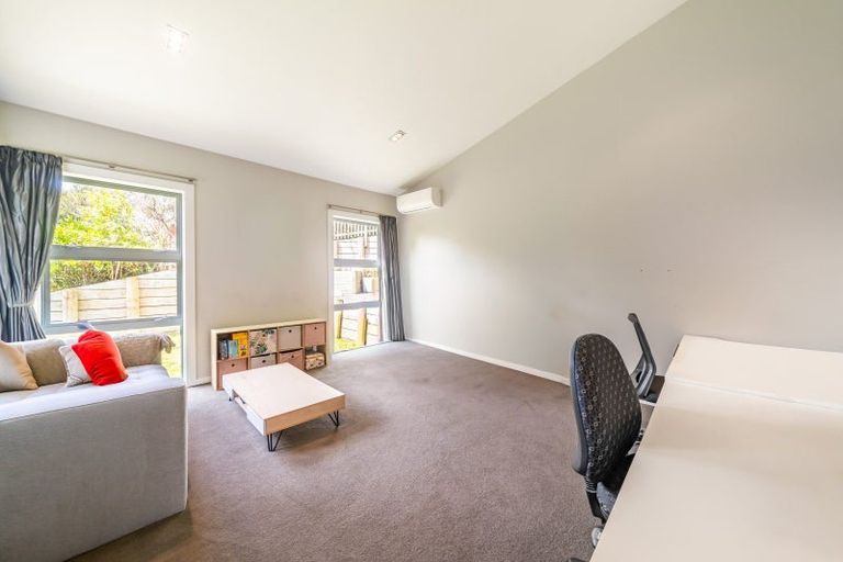 Photo of property in 9 Sylvan Way, Silverstream, Upper Hutt, 5019