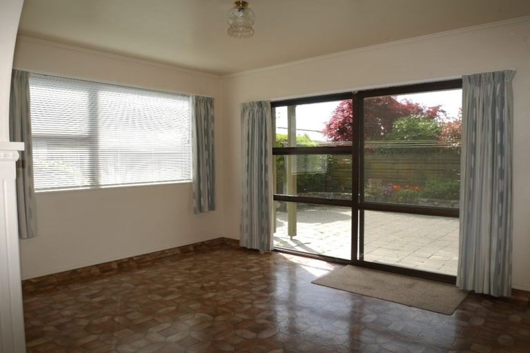 Photo of property in 63a Ngaio Road, Waikanae, 5036