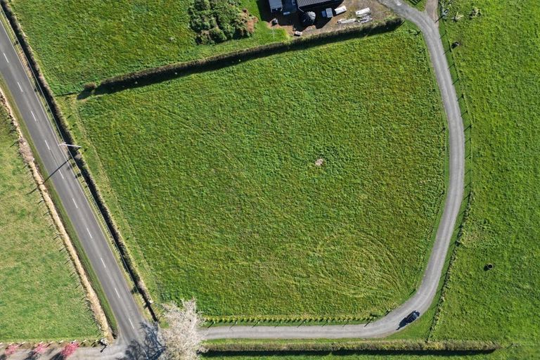 Photo of property in 1529 Egmont Road, Egmont Village, 4386