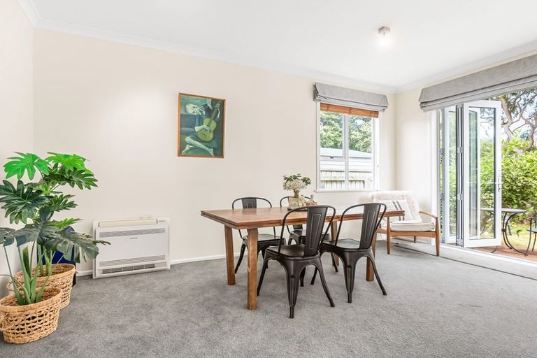 Photo of property in 3 Saint Ronans Avenue, Waterloo, Lower Hutt, 5011