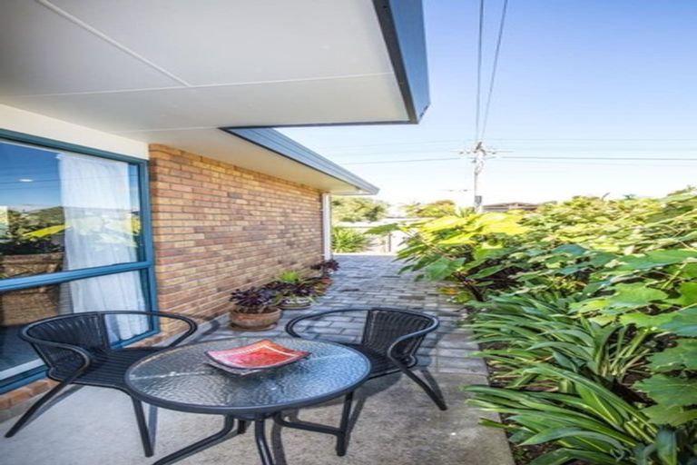 Photo of property in 67a Simpson Road, Papamoa Beach, Papamoa, 3118