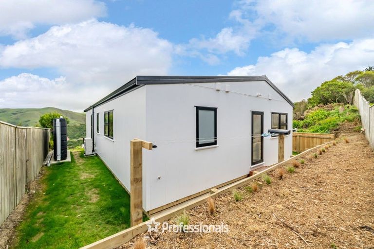 Photo of property in 28a Kaitangata Crescent, Kelson, Lower Hutt, 5010
