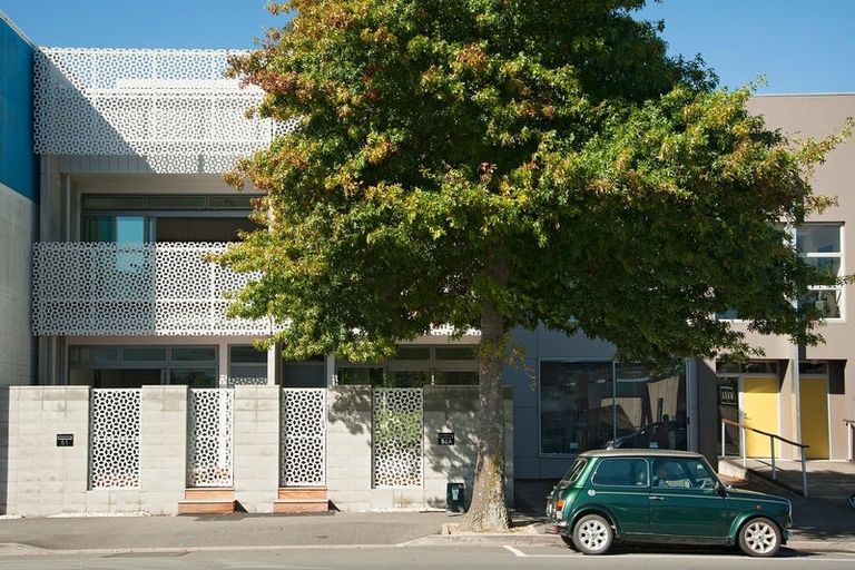 Photo of property in 51 Collingwood Street, Nelson, 7010