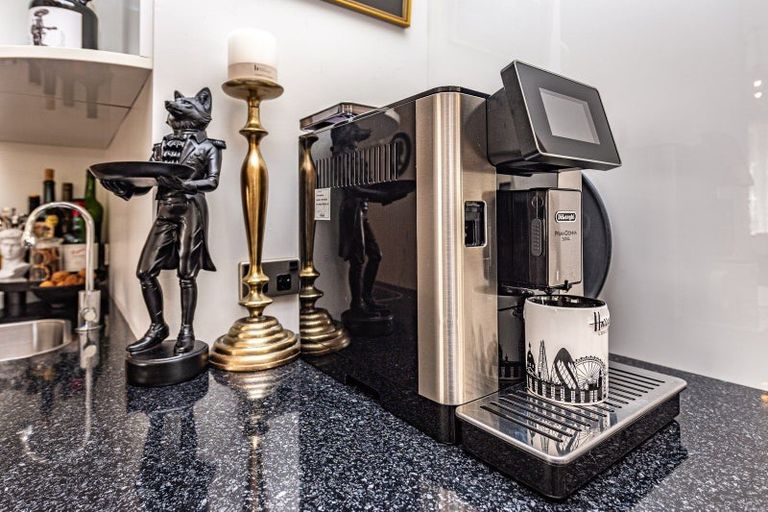 Photo of property in 19 Kent Road, Saint Johns Hill, Whanganui, 4501