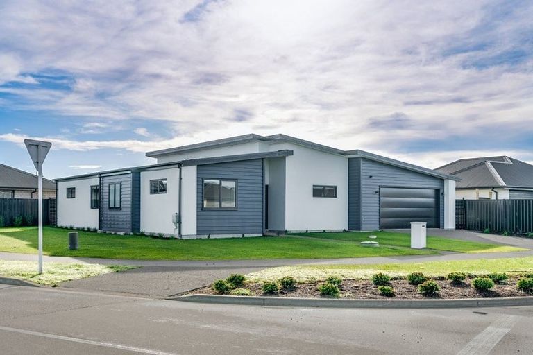 Photo of property in 37 Tuhoe Avenue, Kaiapoi, 7630