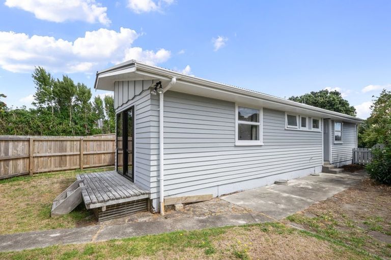 Photo of property in 14 Rangiatea Street, Paraparaumu Beach, Paraparaumu, 5032