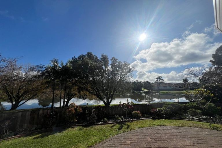 Photo of property in 6/23 Lakeside Drive, Orewa, 0931