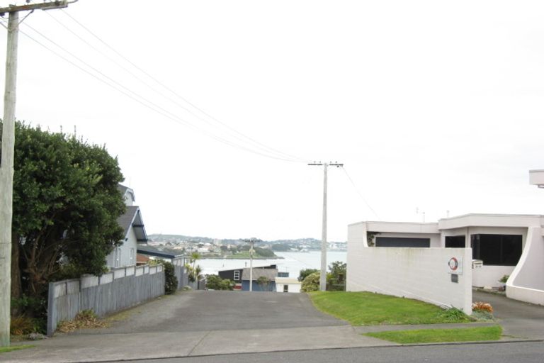 Photo of property in 2e Sackville Street, Fitzroy, New Plymouth, 4312