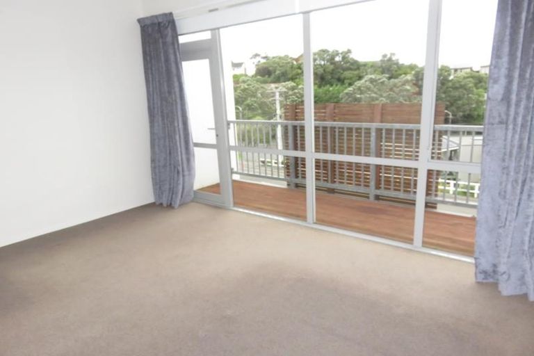 Photo of property in 3/142 Onslow Road, Khandallah, Wellington, 6035