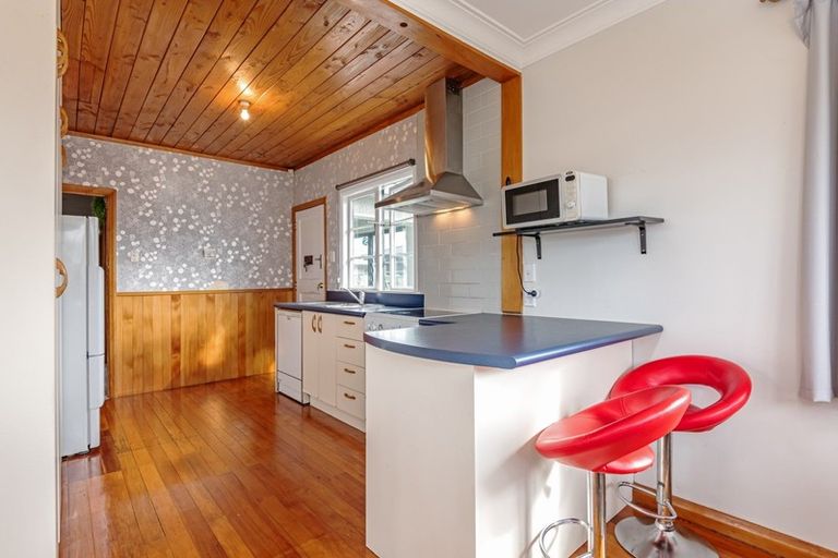 Photo of property in 3 Mcgregor Street, Milson, Palmerston North, 4414