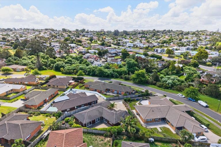 Photo of property in 20 Cartmel Avenue, Massey, Auckland, 0614