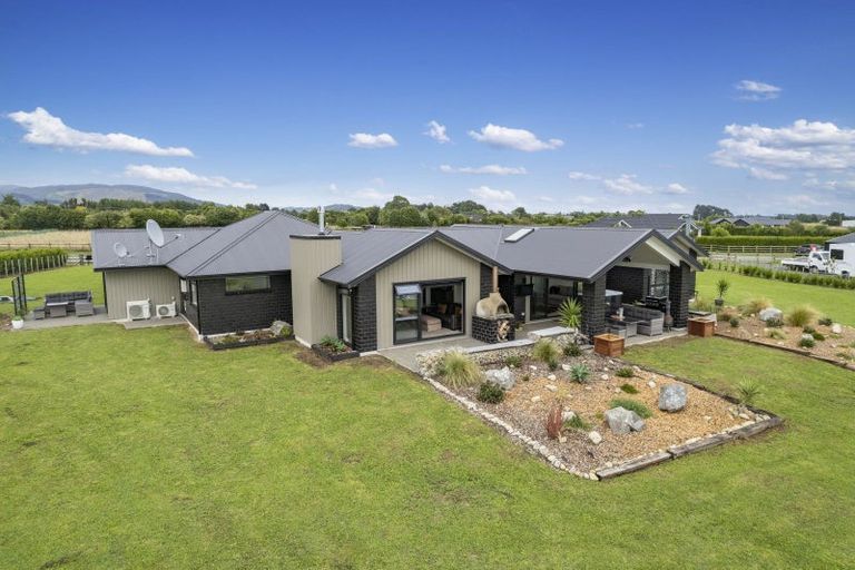Photo of property in 9 Oriwa Lane, Levin, 5571