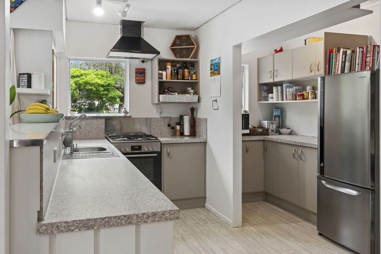 Photo of property in 17 Parkland Crescent, Te Kamo, Whangarei, 0112