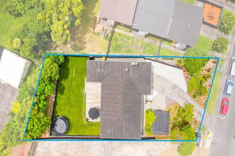 Photo of property in 4 Kororo Street, Northcote, Auckland, 0627