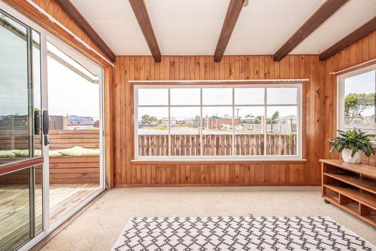 Photo of property in 132 Peel Street, Westport, 7825