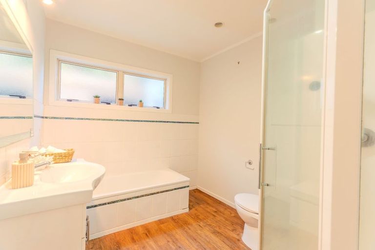 Photo of property in 17 Macfarlane Street, Hamilton East, Hamilton, 3216