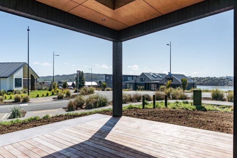 Photo of property in 44 Rangitahi Road, Raglan, 3225