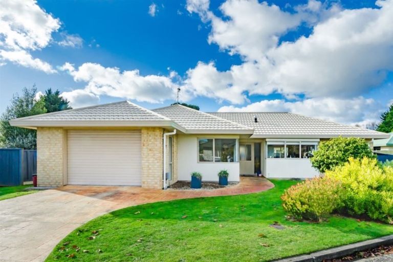 Photo of property in 7a Leigh Place, Paraparaumu Beach, Paraparaumu, 5032