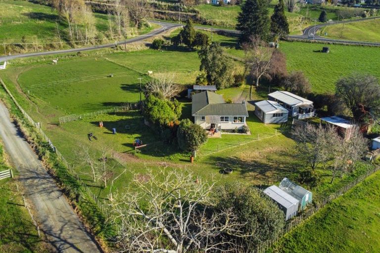 Photo of property in 5 Tapapa Road, Tapapa, Tirau, 3485